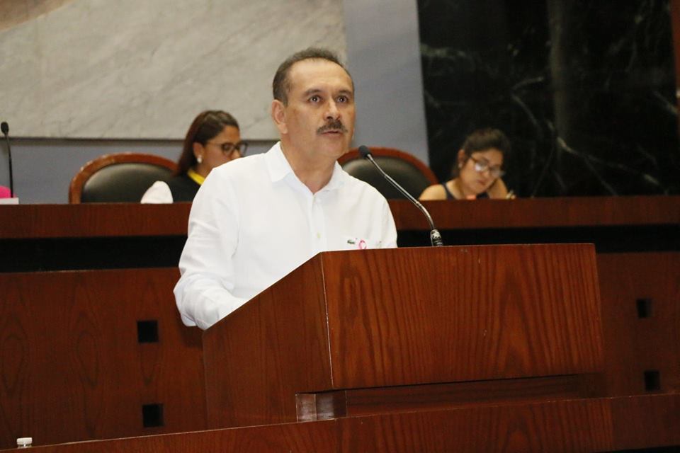 Coordinador de Morena en el Congreso del Estado defiende a Pablo Sandoval