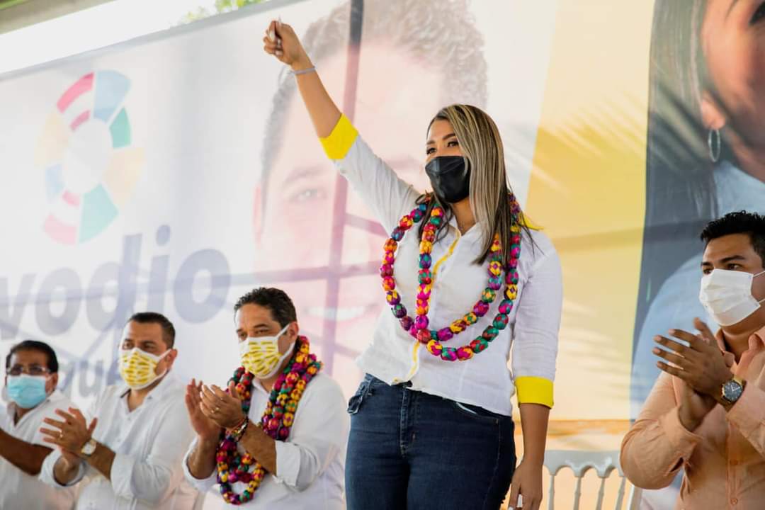 Se adhieren líderes de Morena y el PT a Evodio