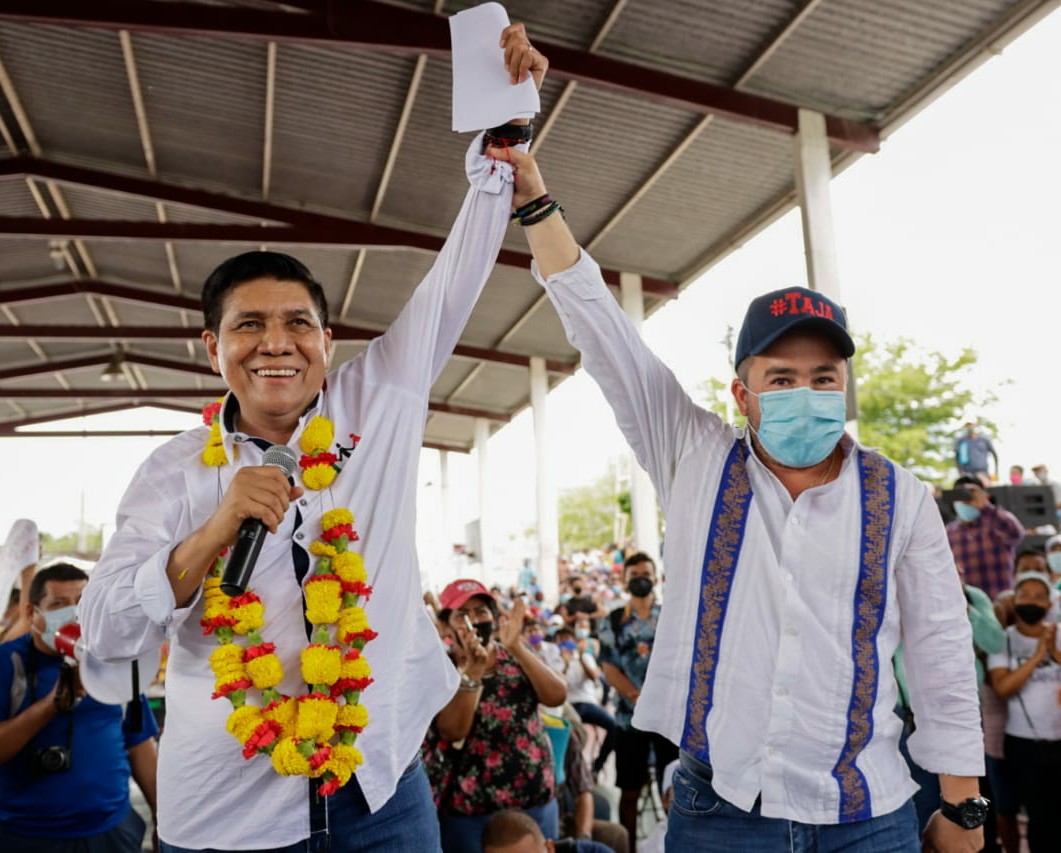 Respaldan colonias populares de Acapulco a Mario