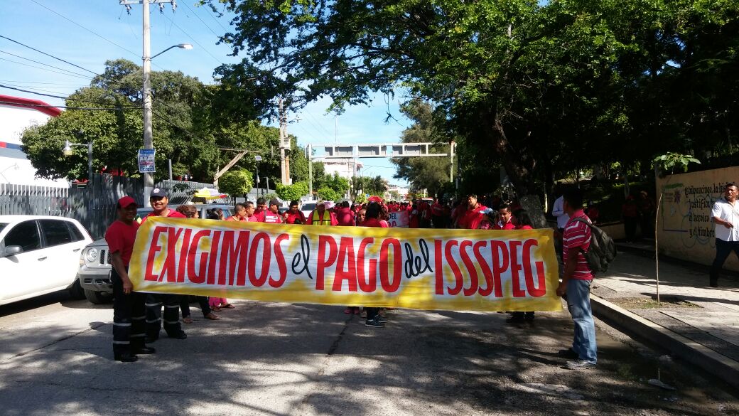 Deben Acapulco, Capama y Chilpancingo 800 mdp al ISSSPEG