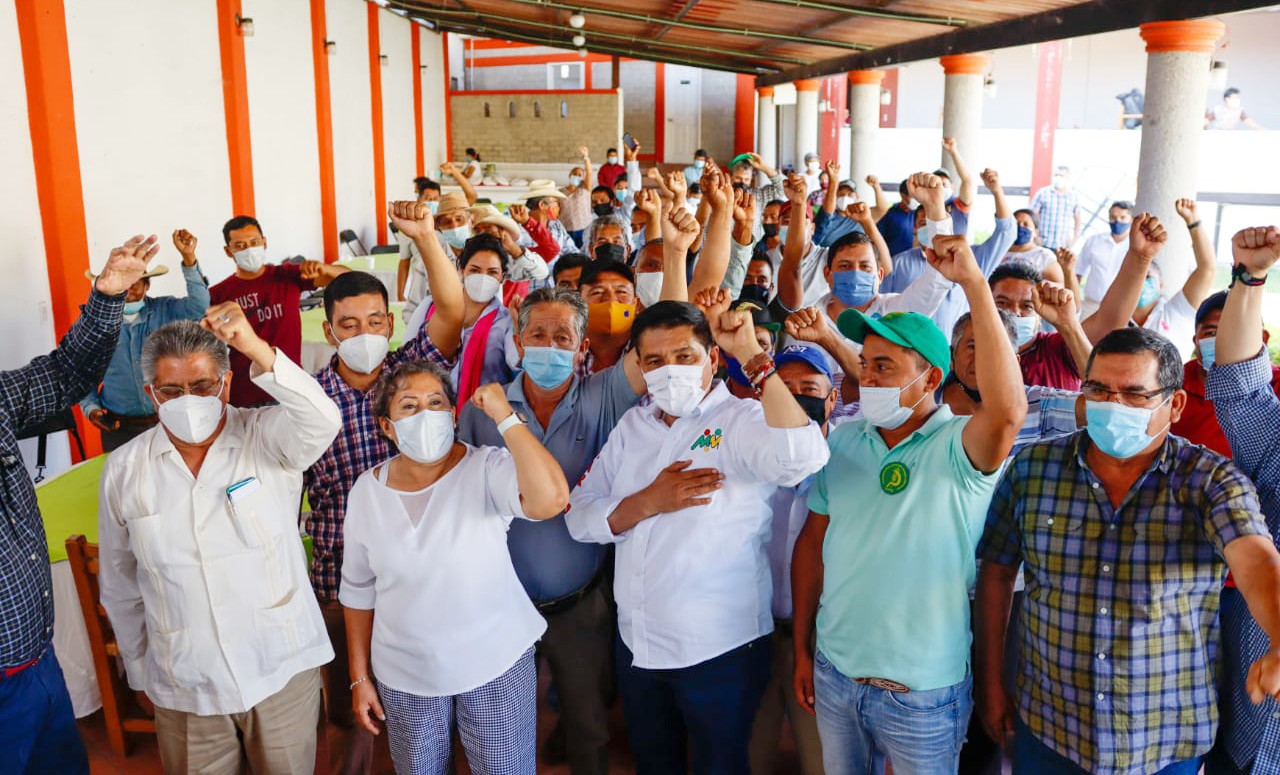 La Unión Nacional de Trabajadores Agrícolas (UNTA) va con Mario