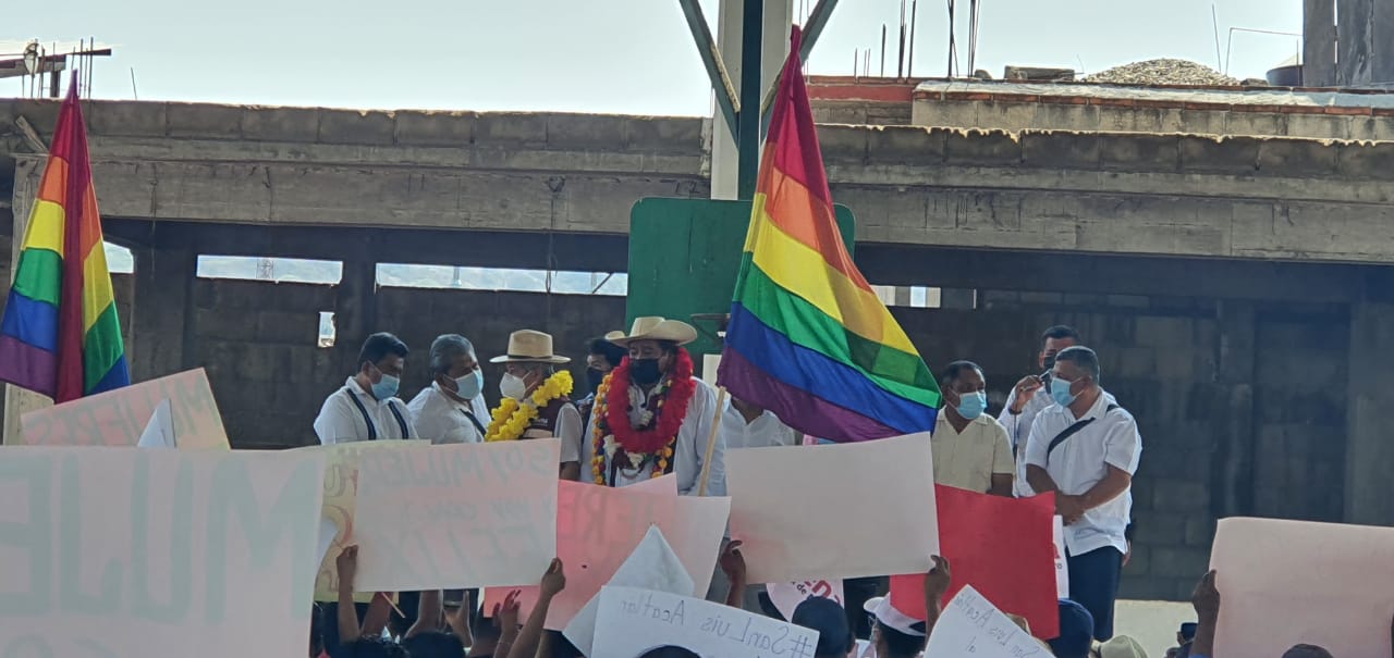 Desaparecerán dependencias y organismos  «que no funcionan»: Félix