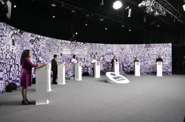 Confrontan ideas y proyectos candidatas y candidatos a gubernatura
