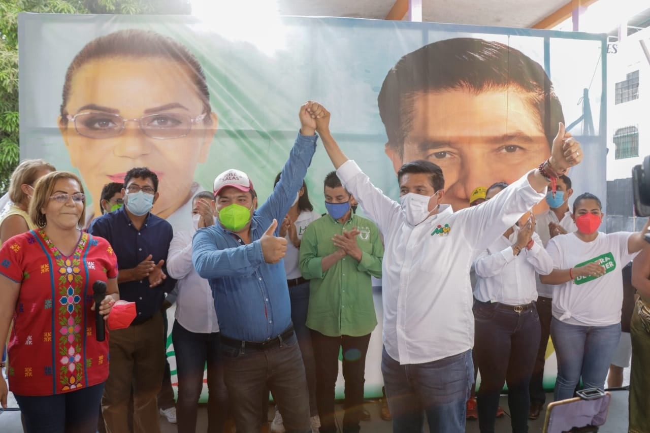 «Hoy todos los de Morena se están viniendo con Moreno», presume Mario