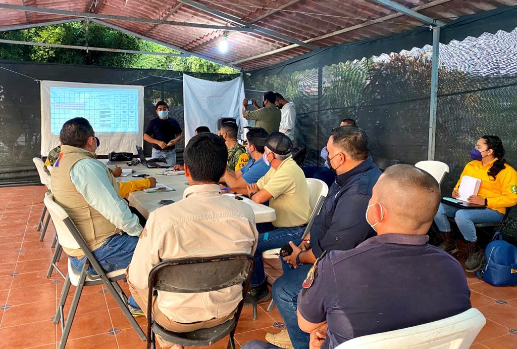 Se combaten 11 incendios activos en Guerrero
