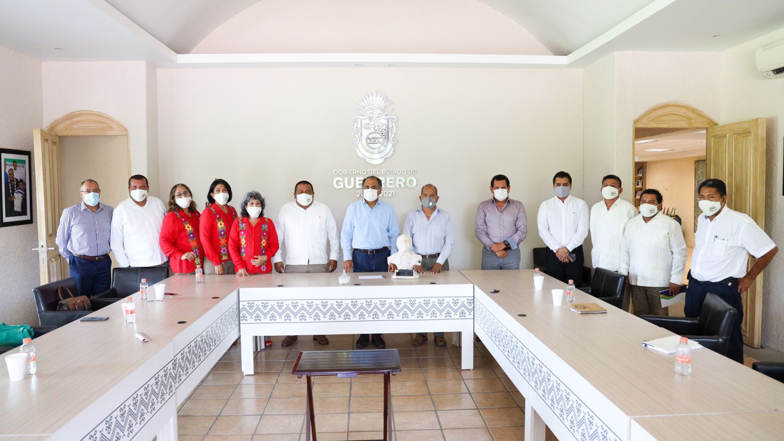 Reconoce Sindicato de Bachilleres apoyo y respeto del gobernador Astudillo