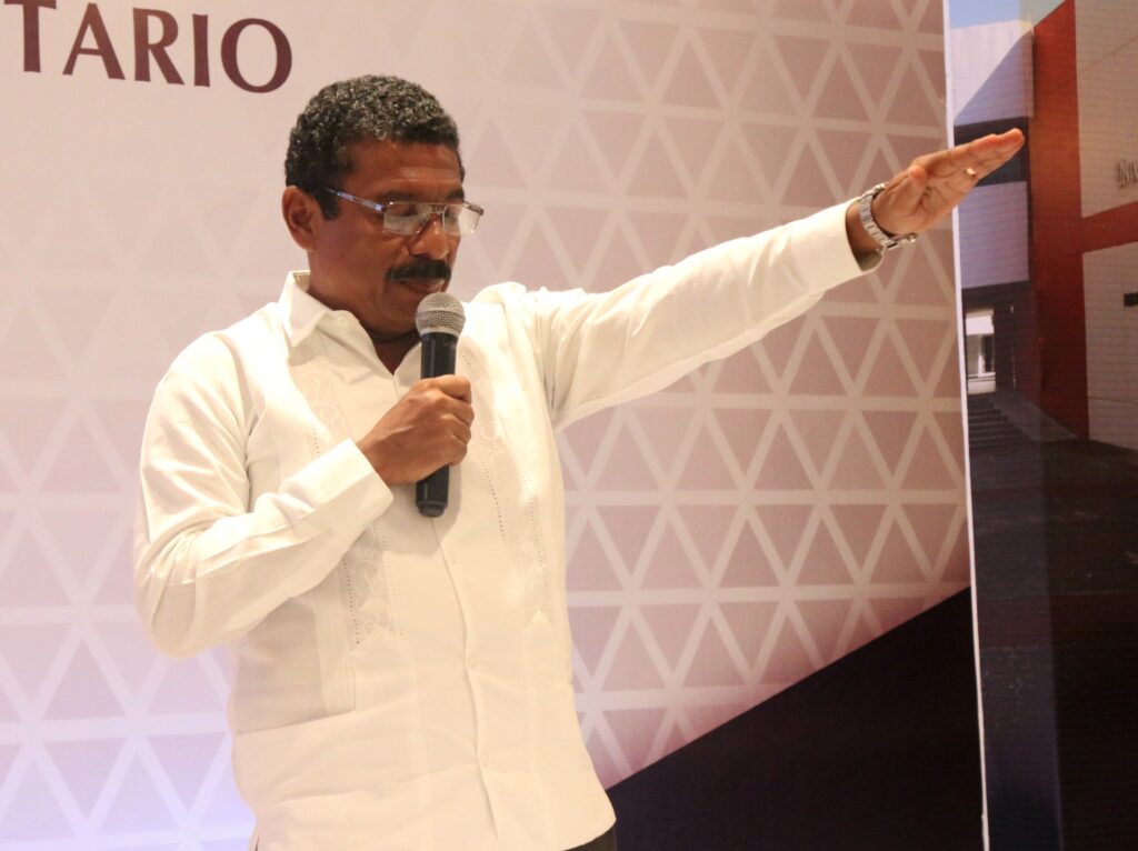 Perfilan a Romero como rector interino de la UAGro