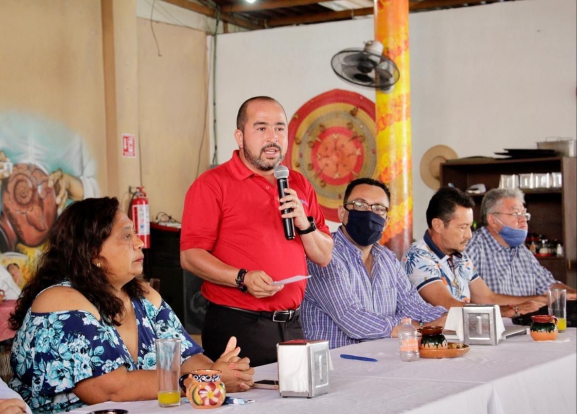 Reactivar industria turística, compromiso de Taja con restauranteros