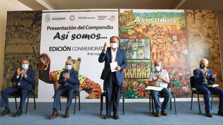 Presentan compendio con primeras 200 ediciones de «Así Somos…»
