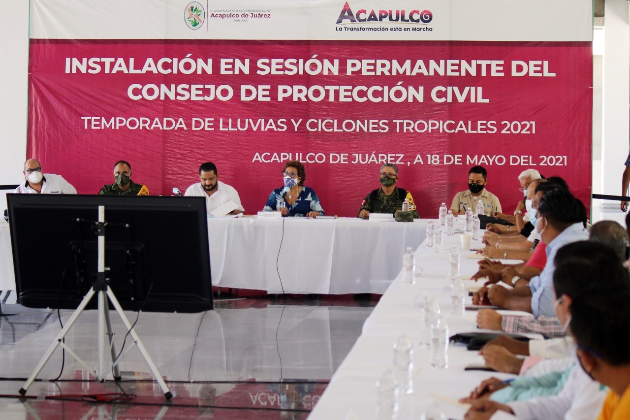 Instala Adela Román Consejo de Protección Civil en sesión permanente