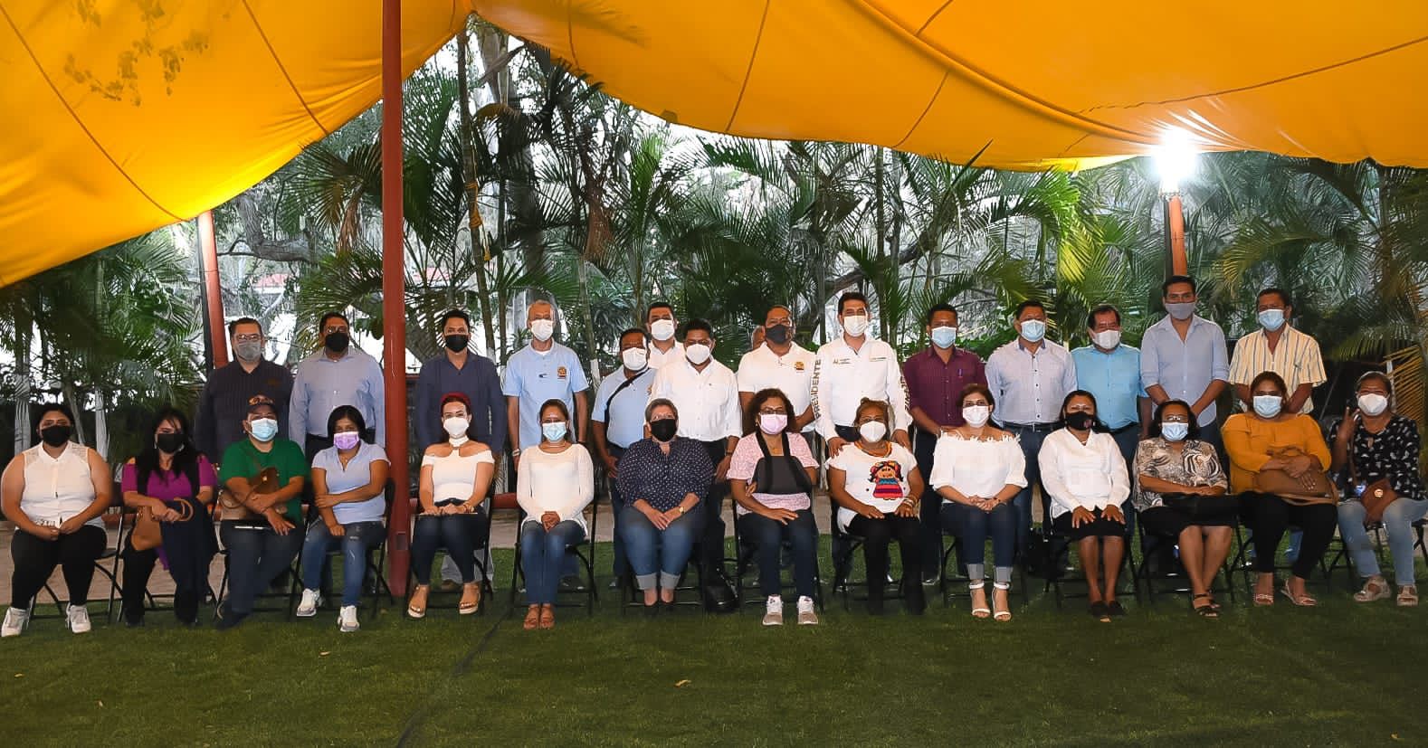 Respaldan los 5 sindicatos del Ayuntamiento de Chilpancingo a Alejandro Arcos