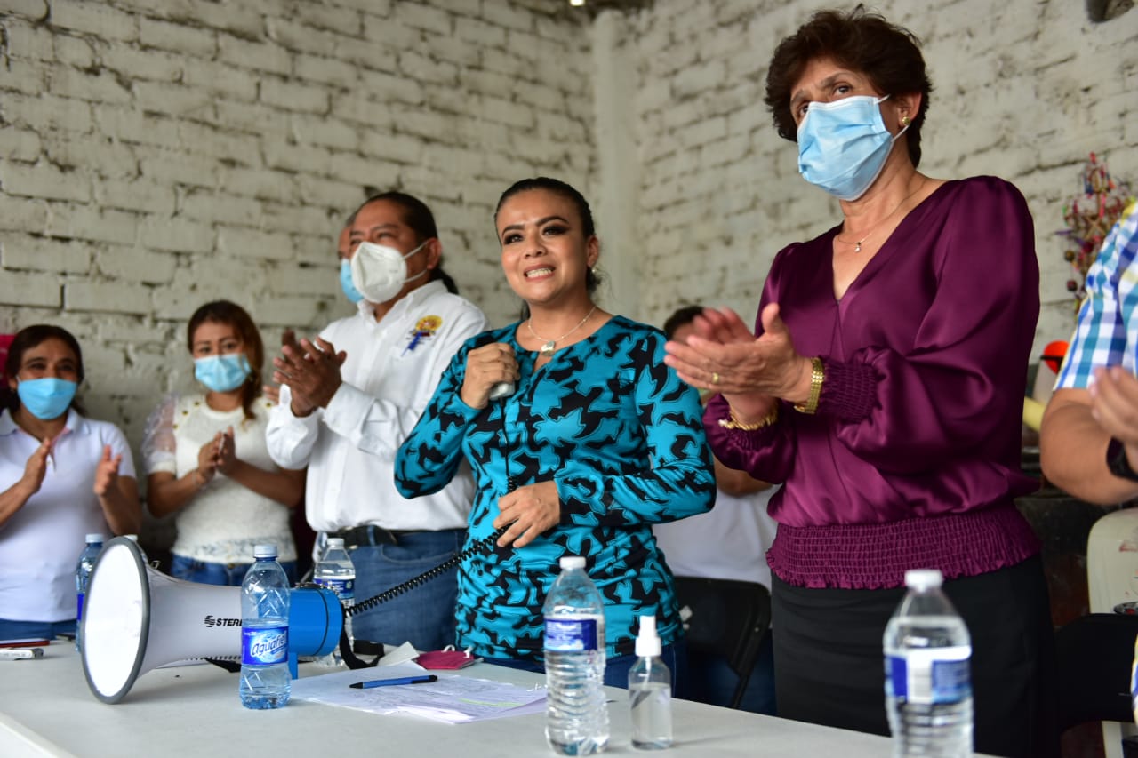 Mi gobierno caminará con trabajadores municipales: Norma Otilia Hernández