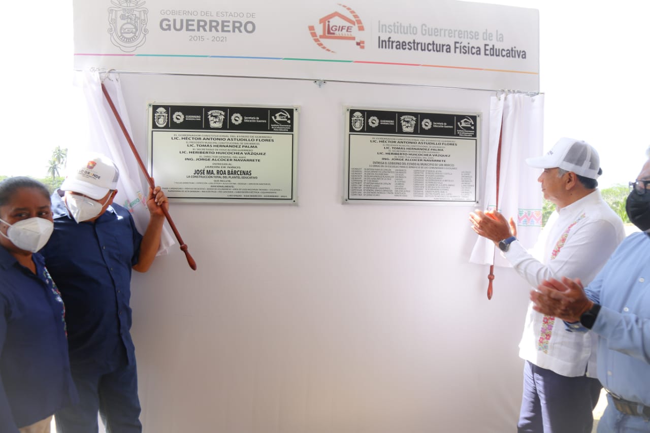 Inaugura Astudillo carretera en Copala y supervisa la Acapulco Sur- San Marcos