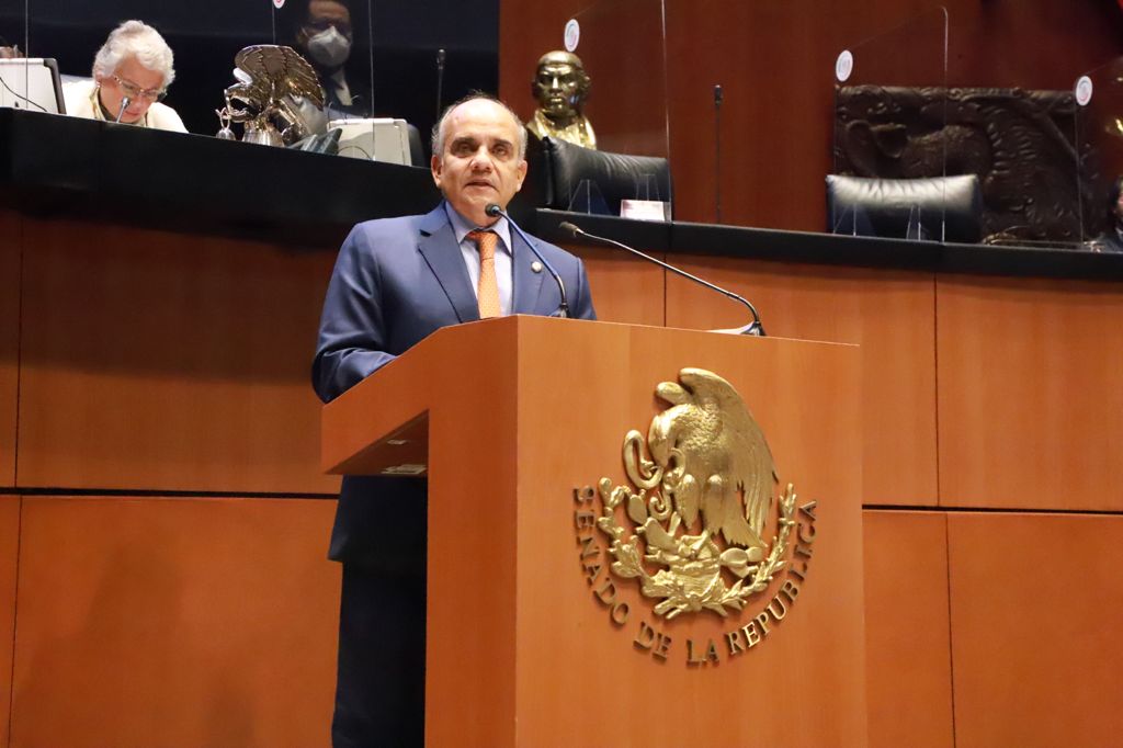 Presenta Añorve iniciativa para prohibir matrimonios infantiles forzados
