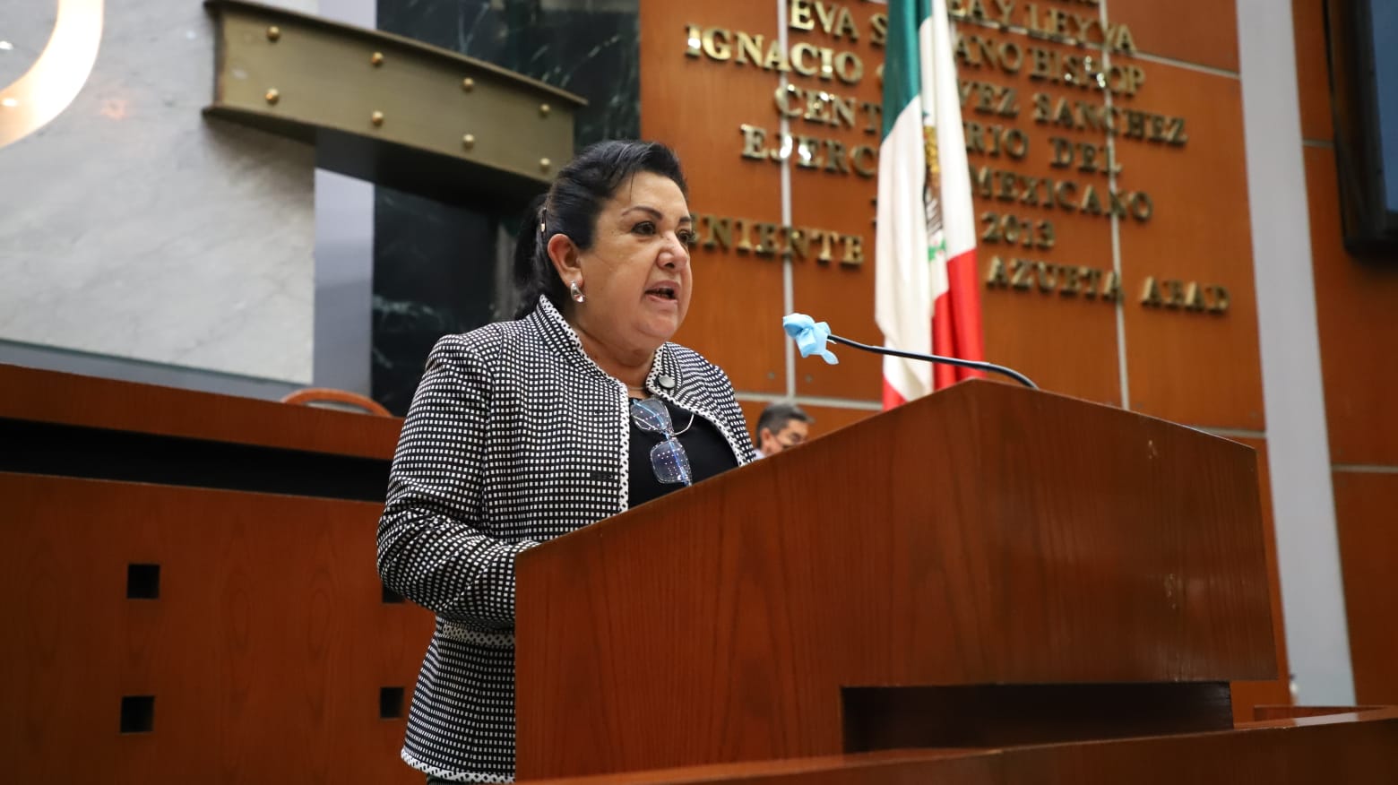 Propone diputada Flor Añorve que medicamentos sean gratuitos