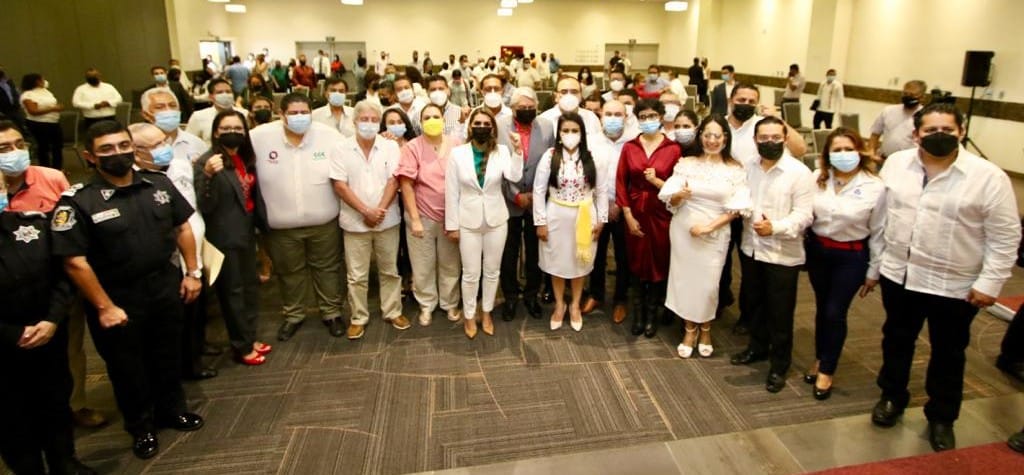 «Vamos por el desarrollo económico de Guerrero»: Evelyn Salgado a empresarios de Chilpancingo