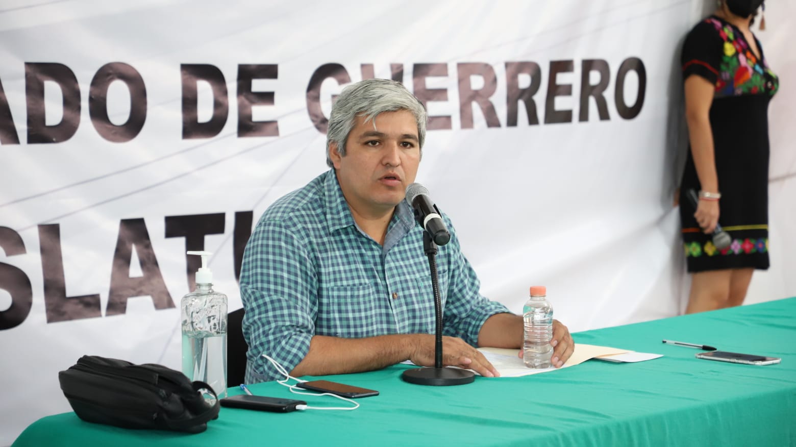 Congreso, abierto para dialogar: Sanchéz Esquivel a Ayotzinapa