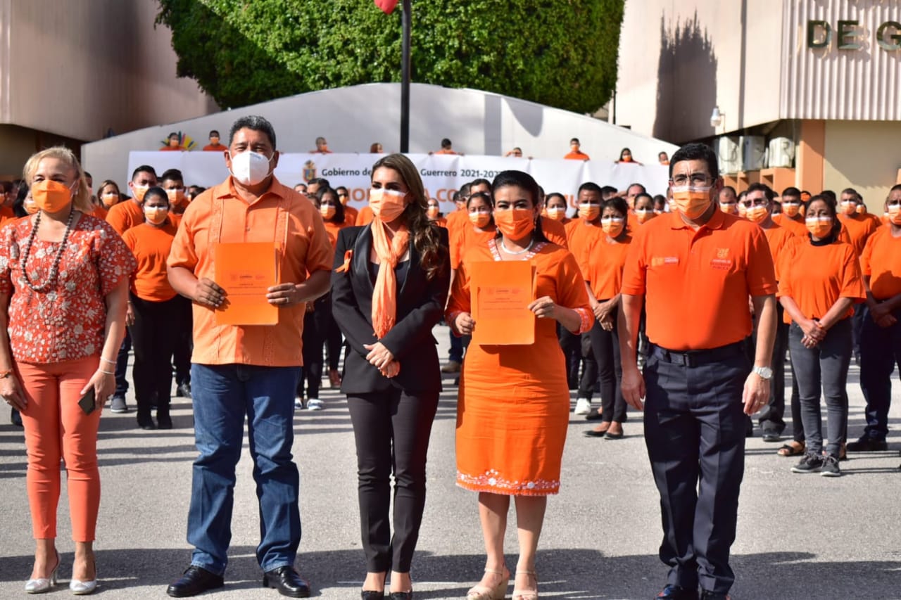 Asiste Norma Otilia Hernández a evento por el Día Naranja que presidio la gobernadora Evelyn Salgado