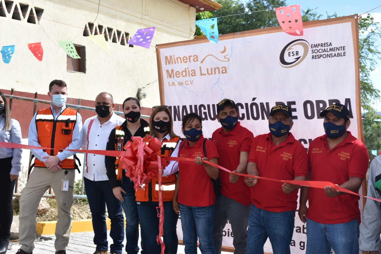 Refuerzan Media Luna y Gobierno de Cocula obra social en comunidades