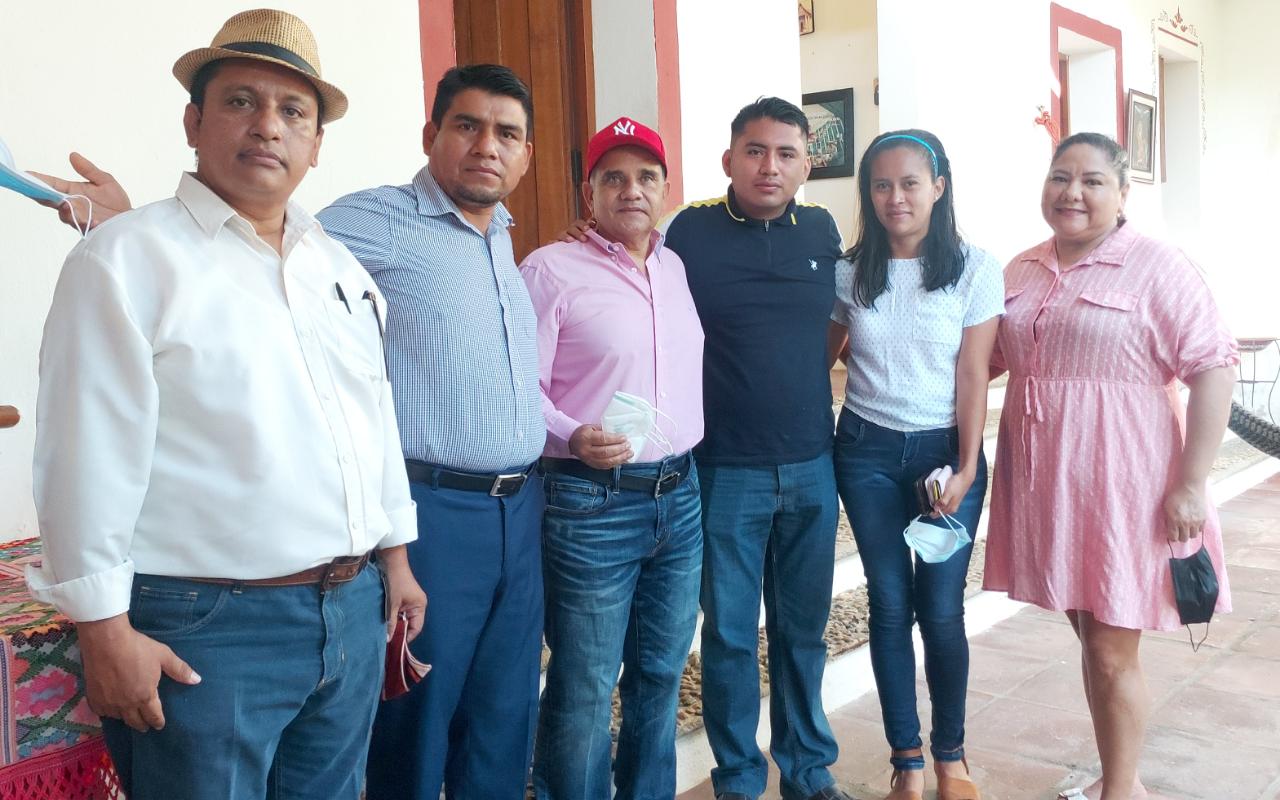 Agradecen familiares de joven detenido injustamente ayuda del senador Añorve