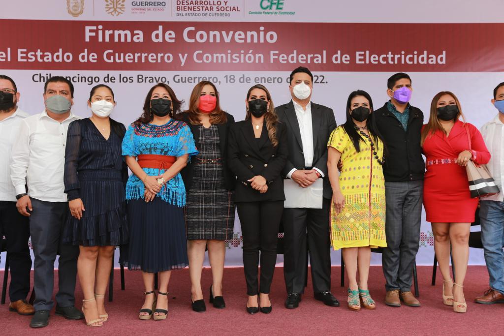 Acuerdan Guerrero y CFE llevar electricidad a zonas alejadas