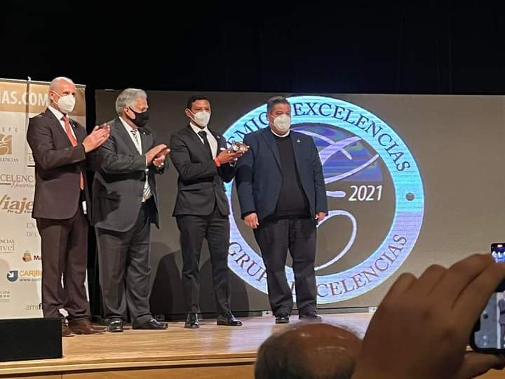 Premian en España a clavadistas de La Quebrada