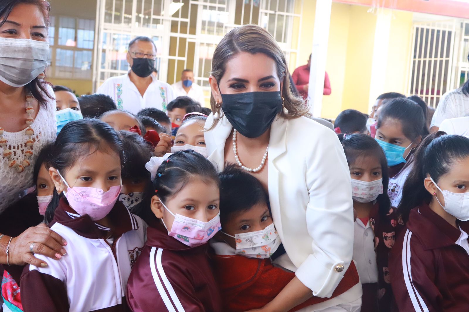 La educación es motor de cambio y transformación en Guerrero: Evelyn Salgado