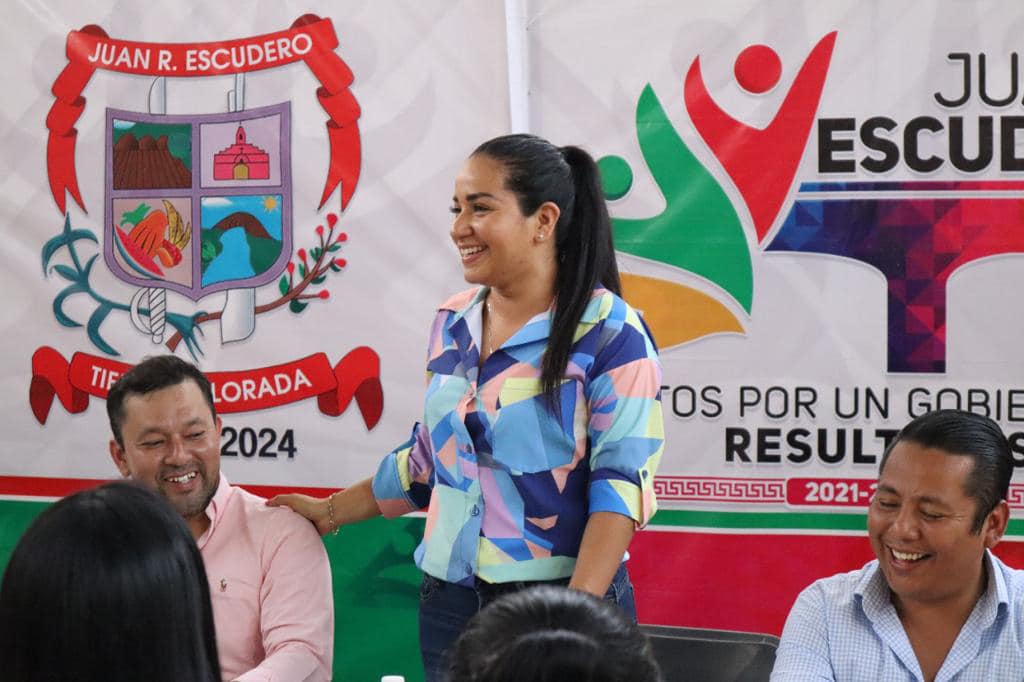Firman convenio Ayuntamiento de Juan R. Escudero e INGE