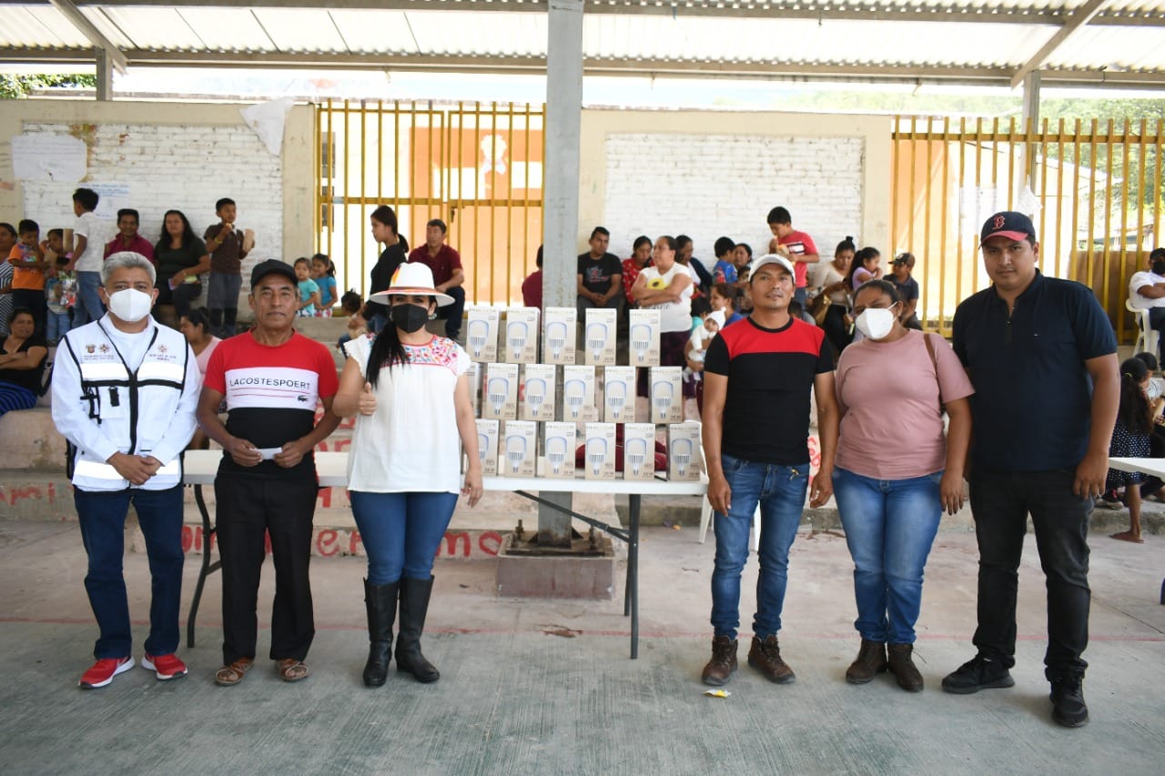 Las comunidades de Chilpancingo ya no estarán en el abandono, reitera presidenta Norma Otilia Hernández