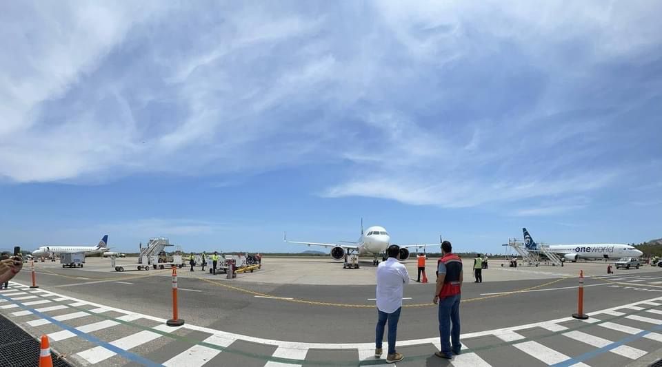 Histórico fin de semana en Zihuatanejo: 70 vuelos y 88.9% de ocupación