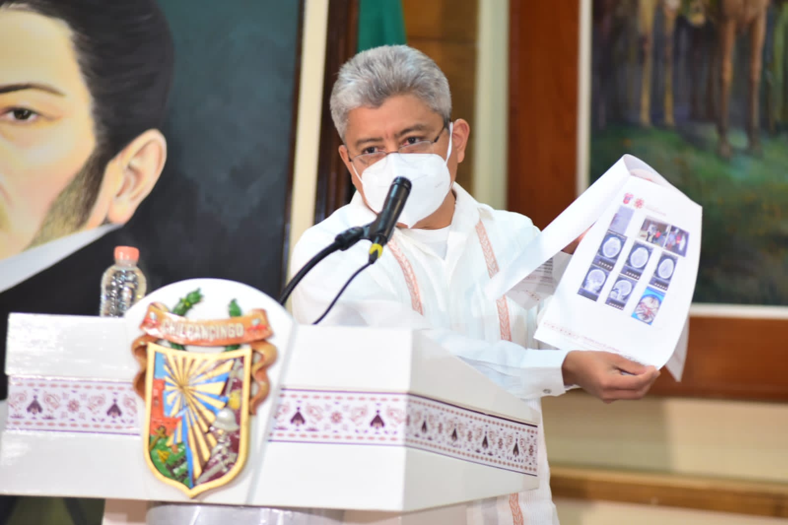 Ayuntamiento apoyó con gastos de atención médica a trabajadora de salud municipal