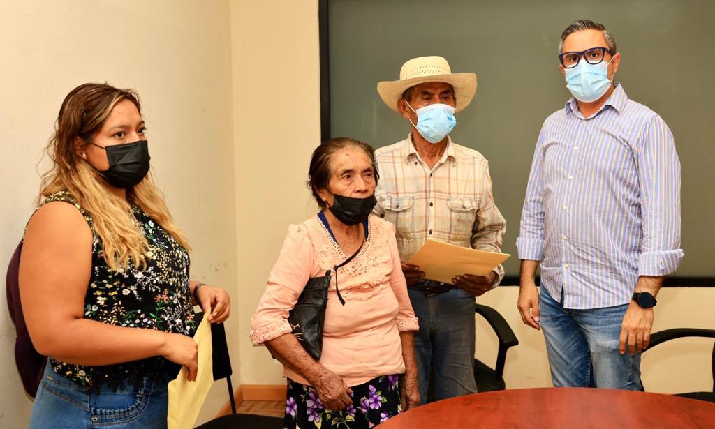 Se solidariza la gobernadora Evelyn Salgado con la familia de escasos recursos que perdió su vivienda por incendio en Chilpancingo