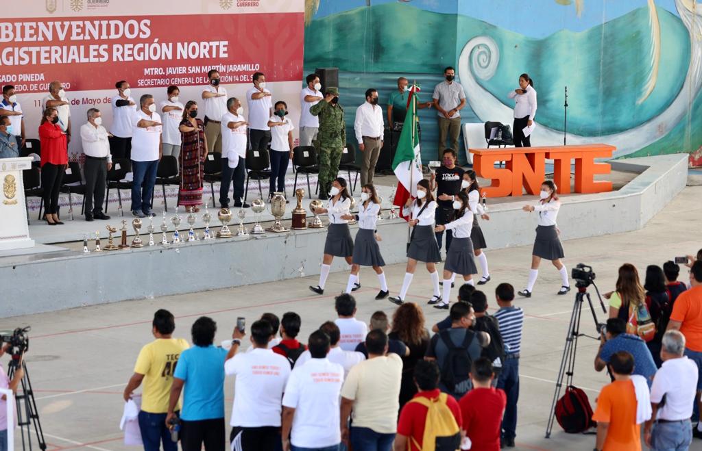 Refrenda Evelyn Salgado alianza por la Revolución Educativa con el Magisterio de Guerrero
