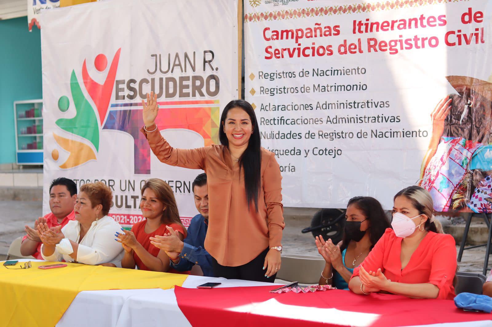 Llevan a Juan R. Escudero campaña de servicios del Registro Civil