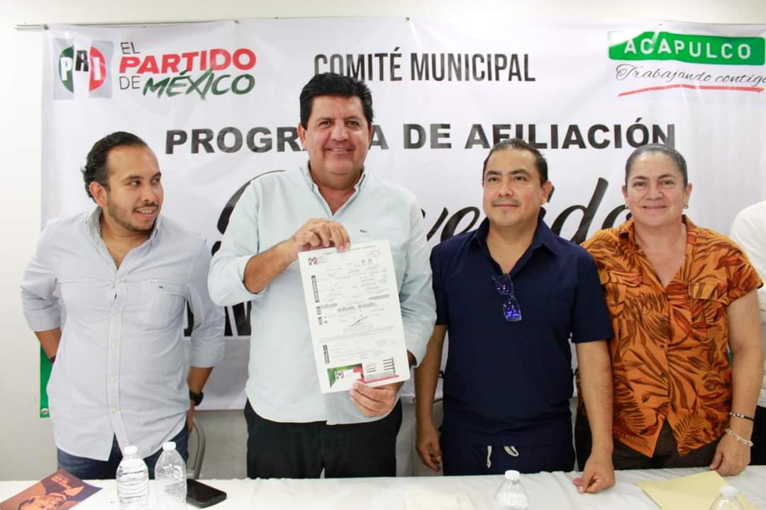 Guerrero: Exsíndico de Morena se afilia al PRI