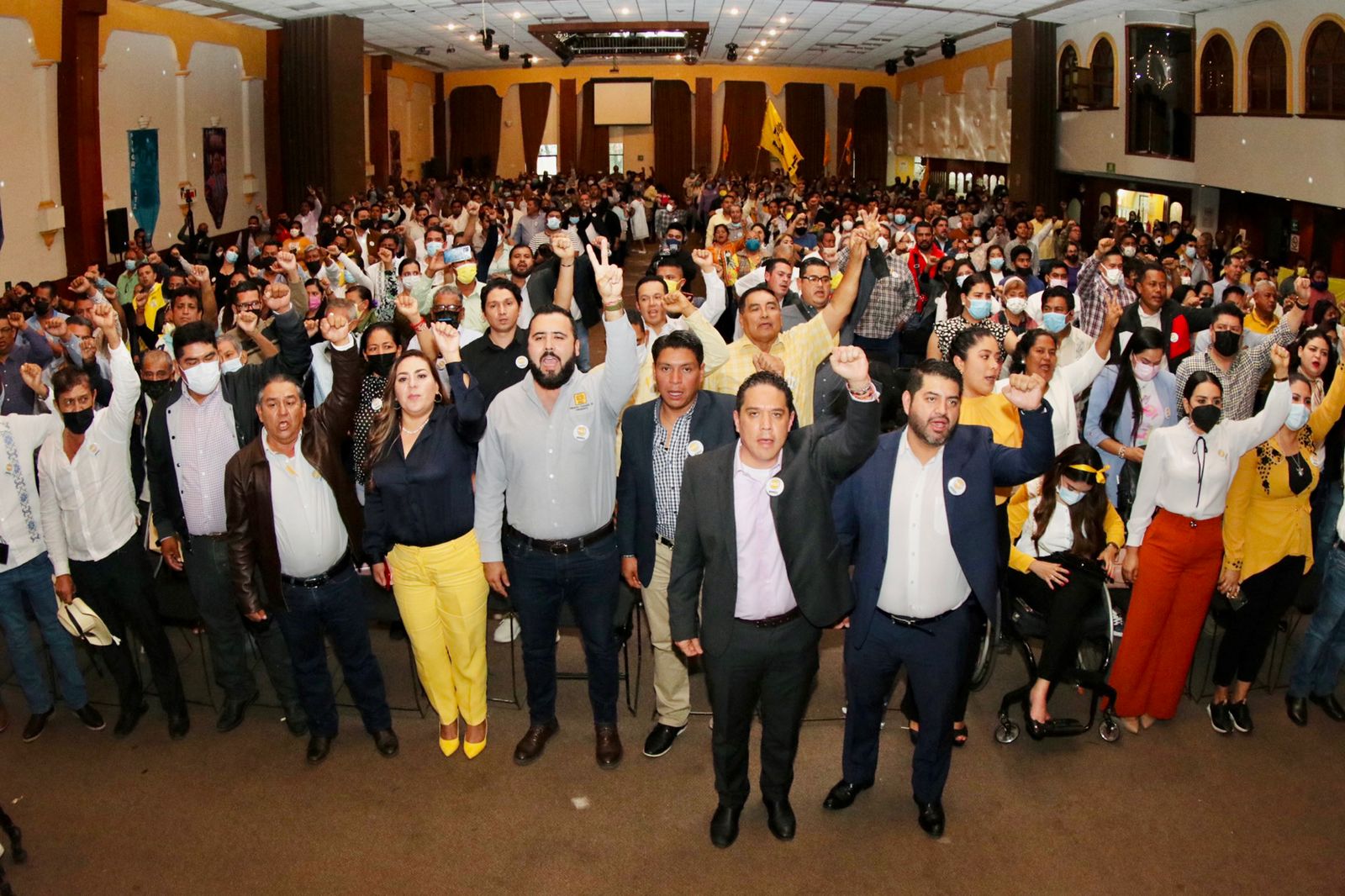 PRD, cambia o se extingue: Evodio