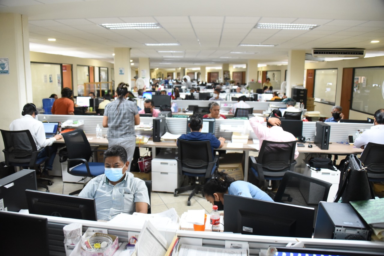 Anuncia Gobierno de Guerrero: 10% de aumento a trabajadores supernumerarios del sector central