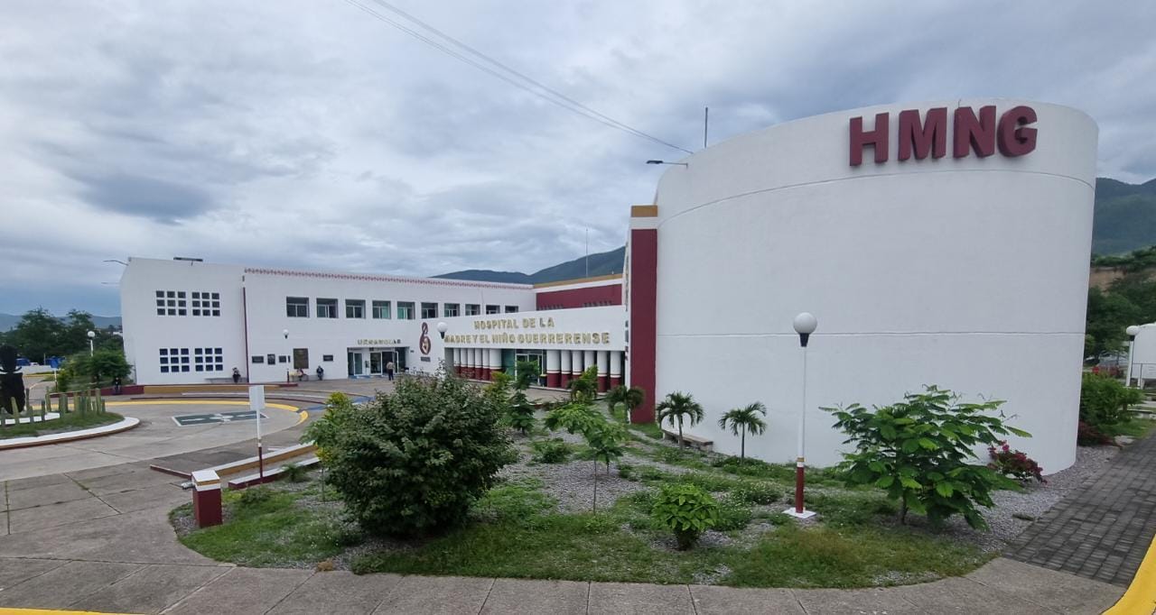 Les agendaron vacunación hoy en el HMNG y no hubo vacunas…