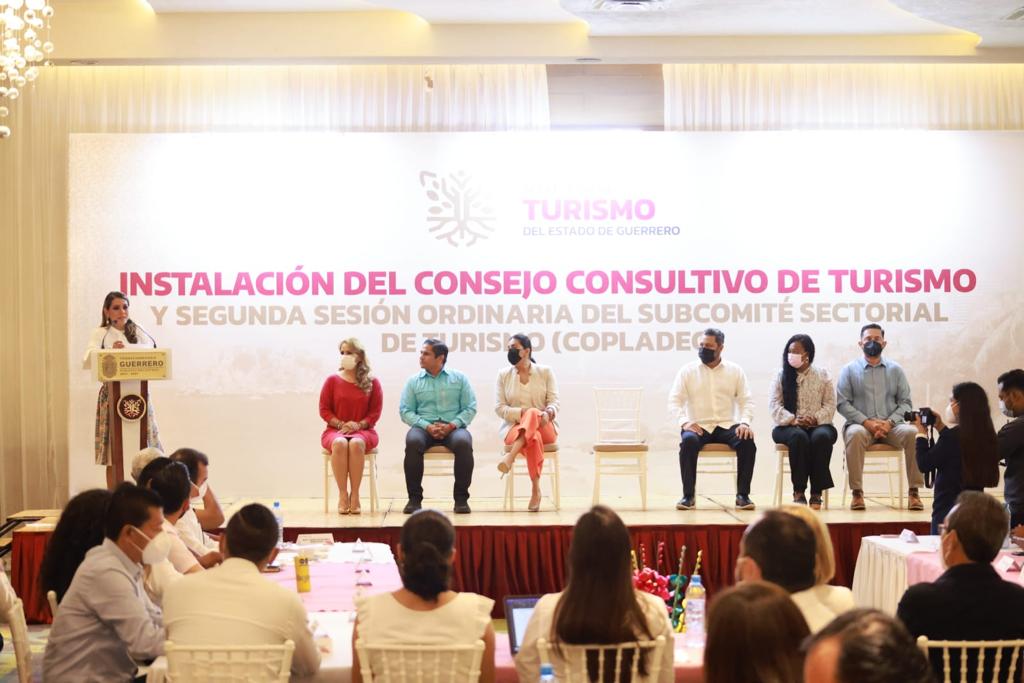 Instala Evelyn Salgado el Consejo Consultivo de Turismo y toma protesta a sus integrantes