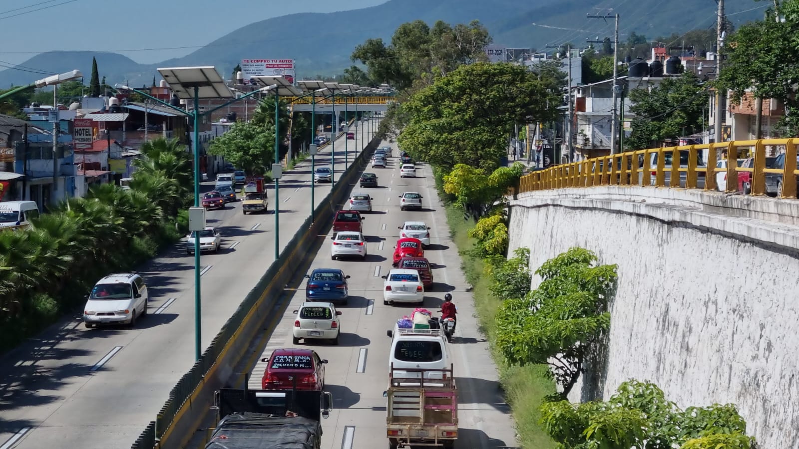 Inicia Frente de Directores caravana para exigir audiciencia en la SEP