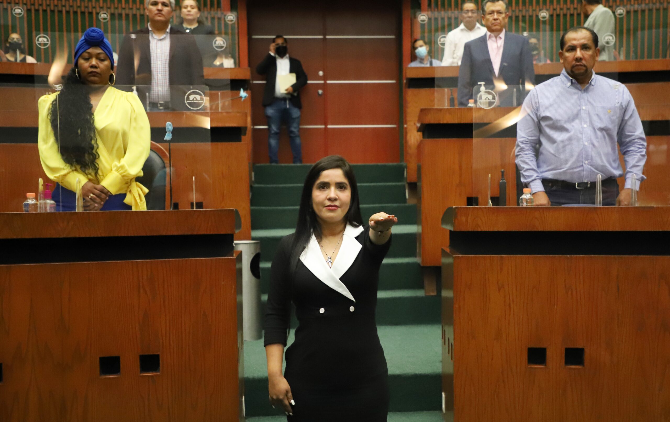 Congreso: Asume Yoloczin Domínguez coordinación de Morena y presidencia de Jucopo