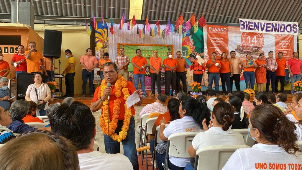 Sector educativo de la Zona Norte también respalda a Silvano Palacios para ser nuevo líder del SNTE Guerrero