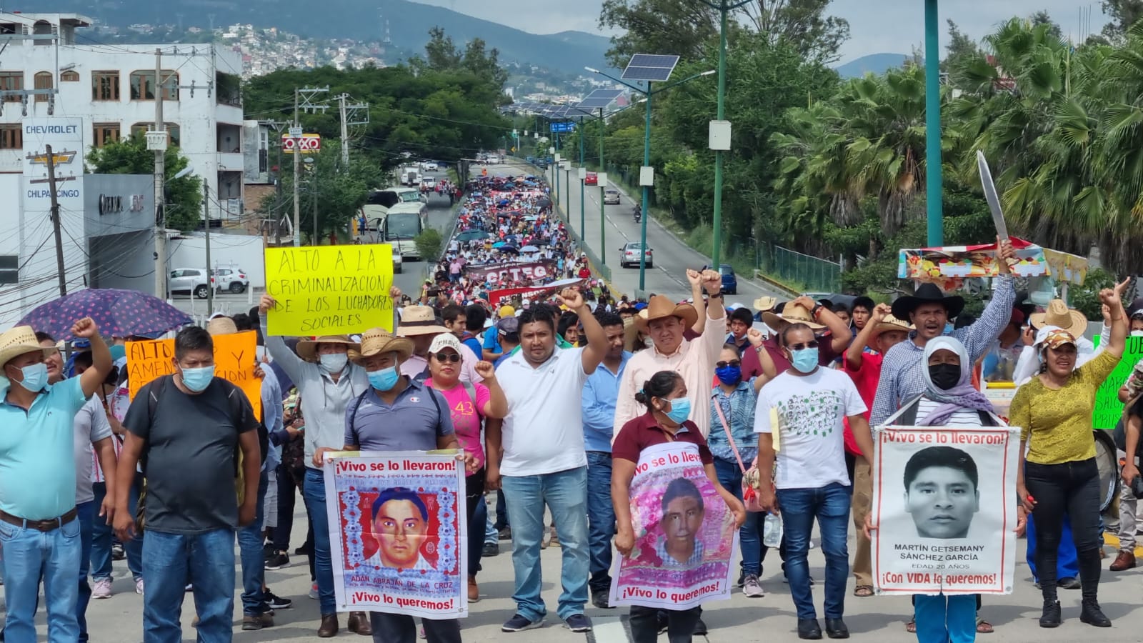 Marcha Ceteg, Ayotzinapa, CECOP, CRAC… contra «criminalización de protestas sociales»
