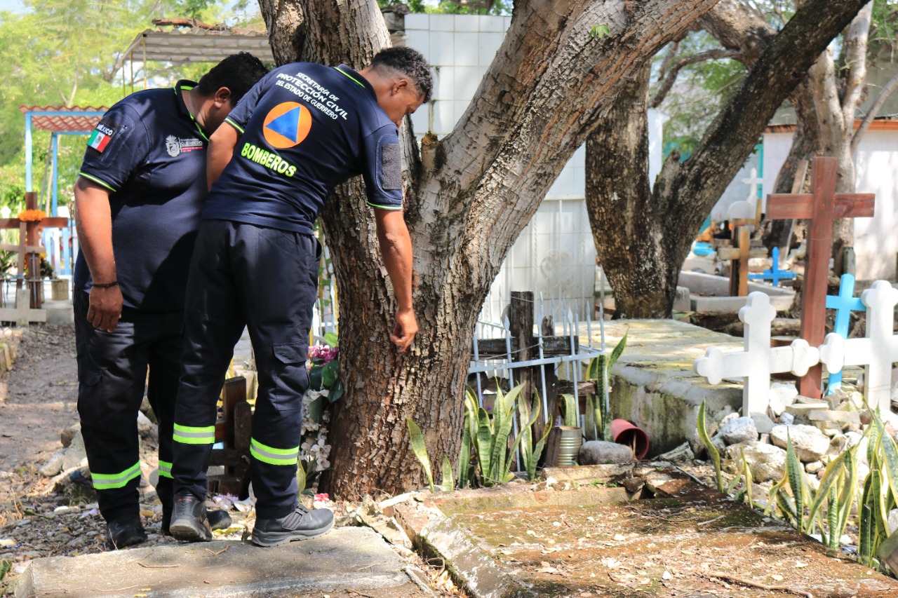 Supervisa PC Guerrero panteones previo a Día de Muertos