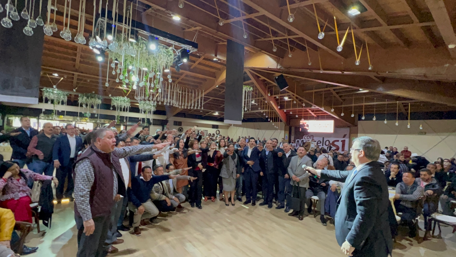 Toma protesta Luis Walton como enlace estatal de Marcelo Ebrard rumbo a 2024