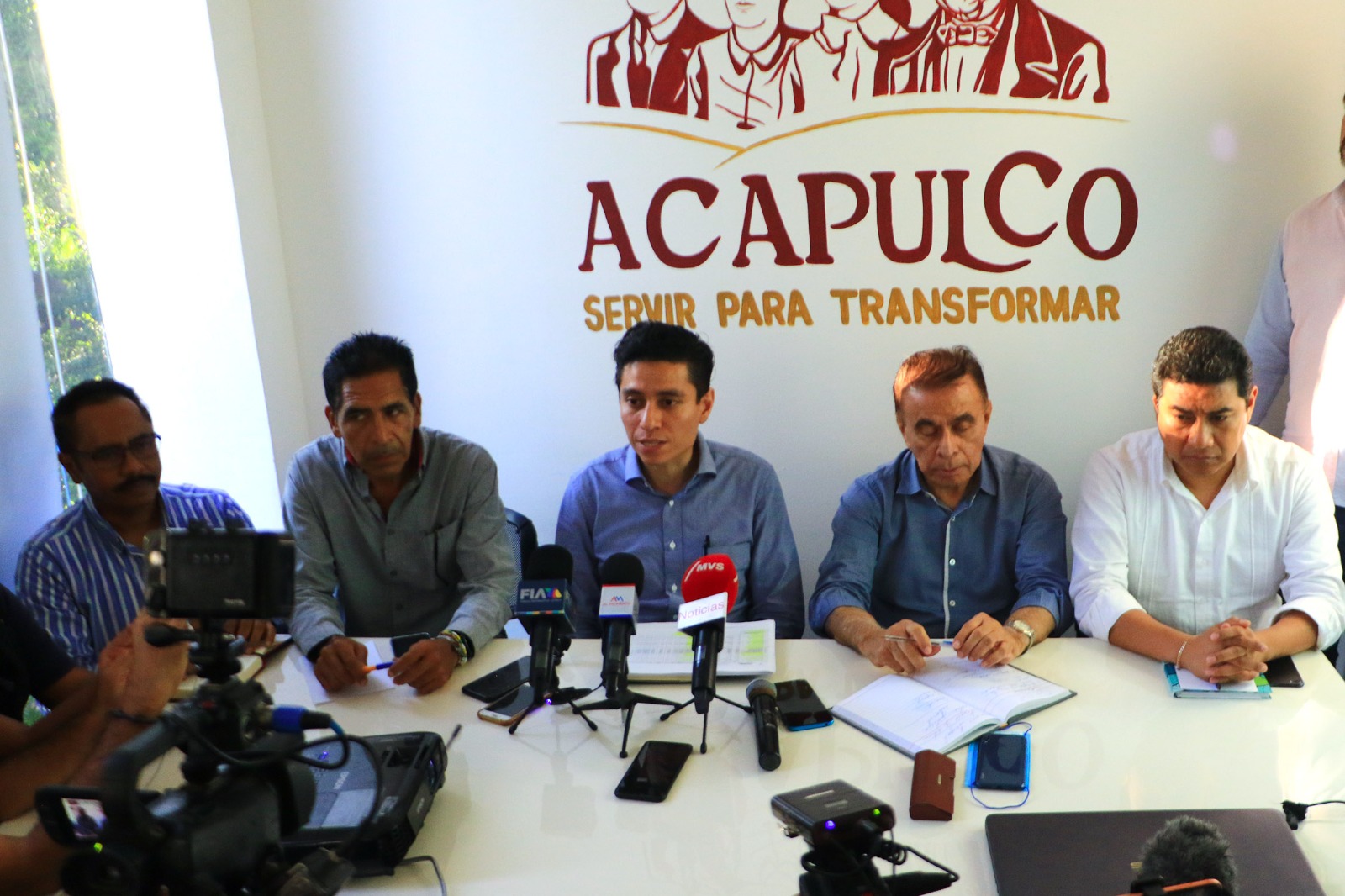 Ilegales, exigencias de extrabajadores de Capama: Ayala Villaseñor