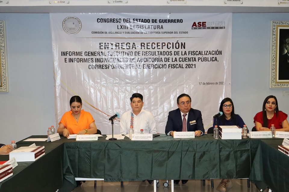 Entrega Auditoría Superior del Estado 139 informes al Congreso