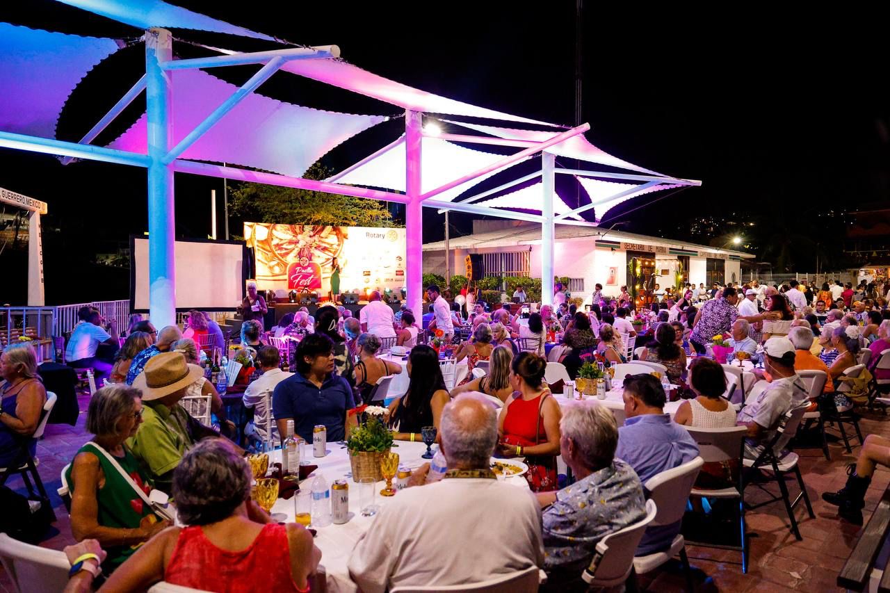 Celebra Zihuatanejo 5to Festival de la Paella