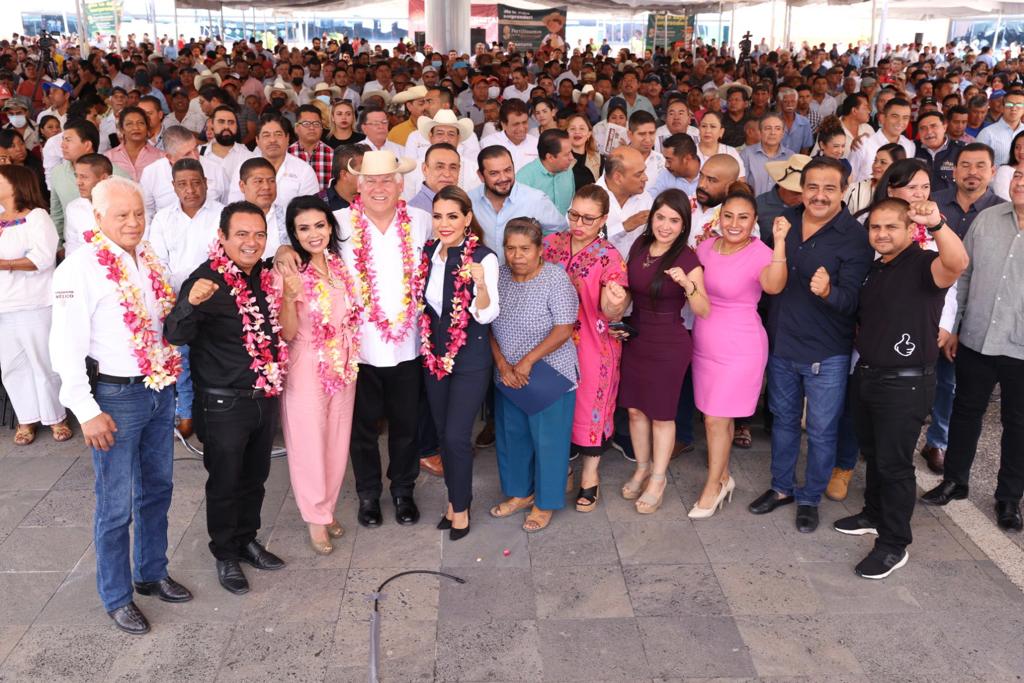Incia la entrega de fertilizante gratuito en Guerrero; «sin intermediarios ni corrupción», señalan gobiernos