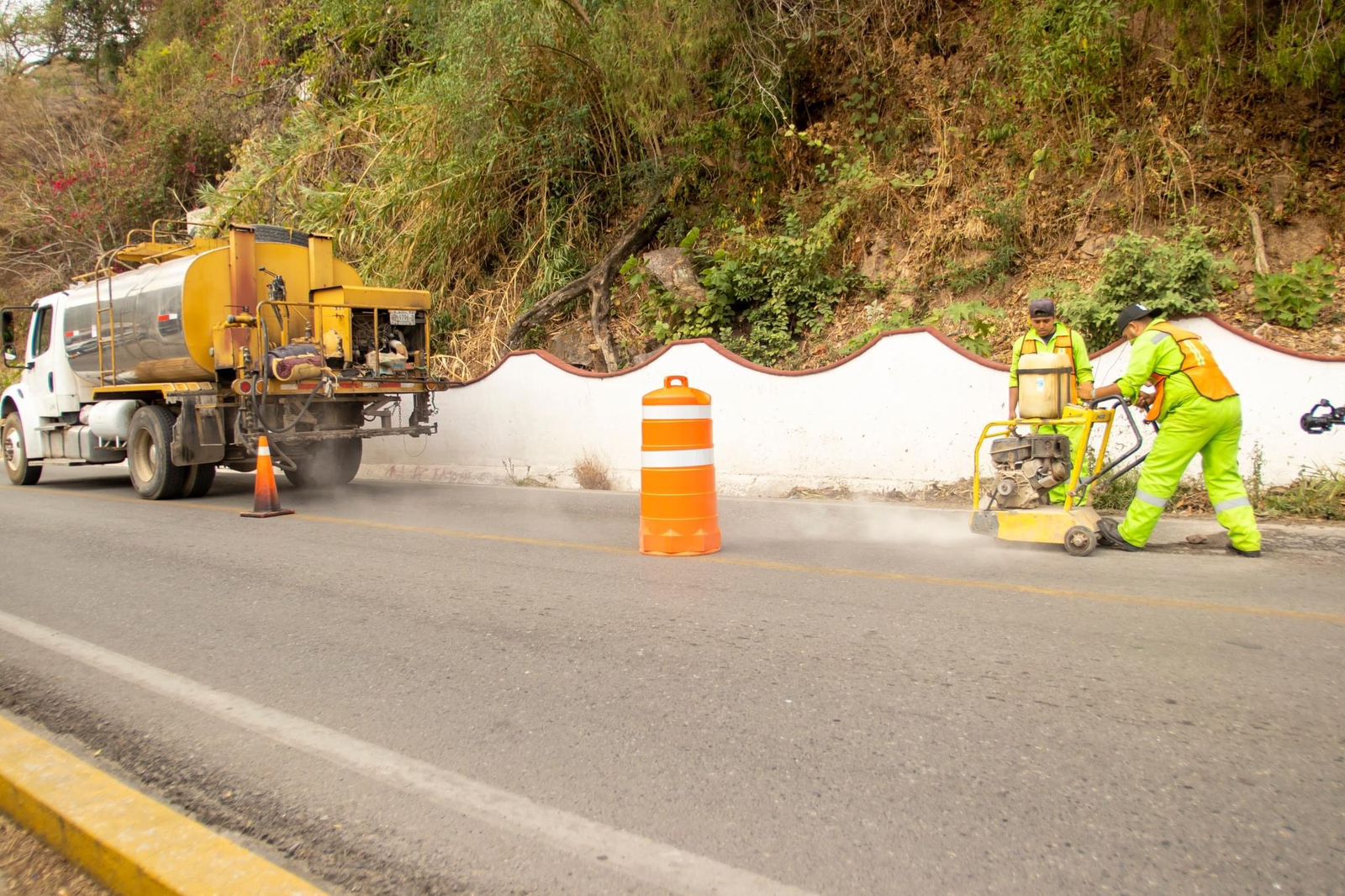 Inicia rehabilitación de una de las principales avenidas de Taxco